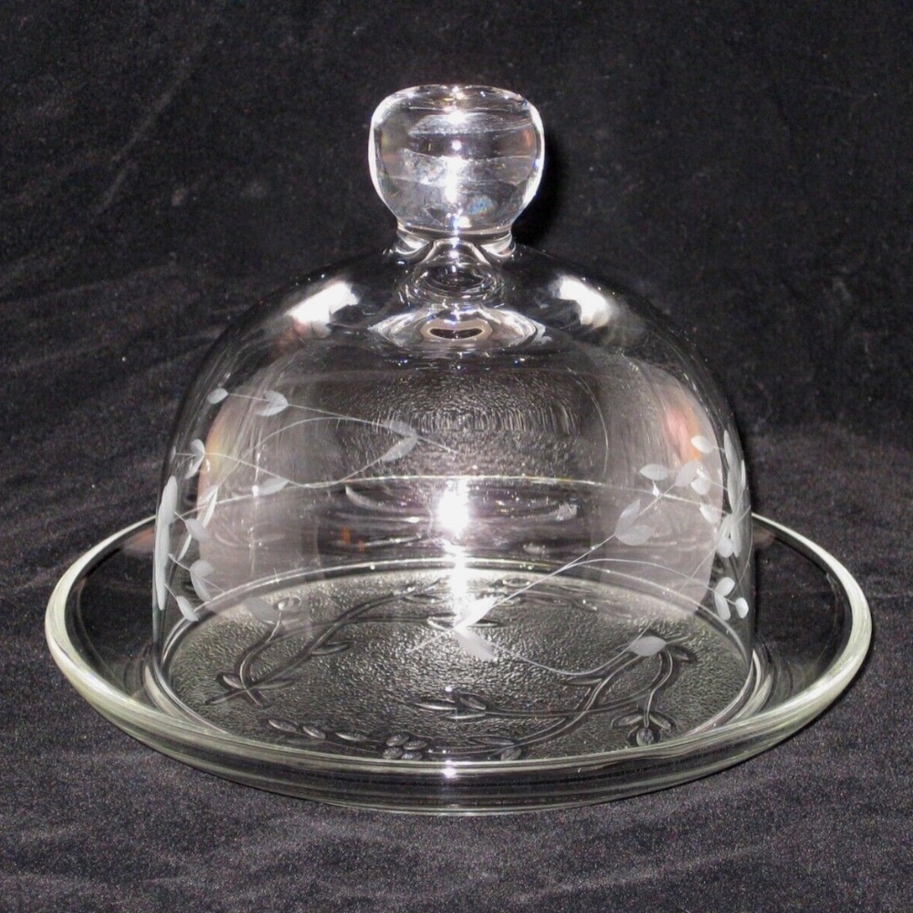 Princess House Heritage Round Covered Dome Butter Dish (#461)